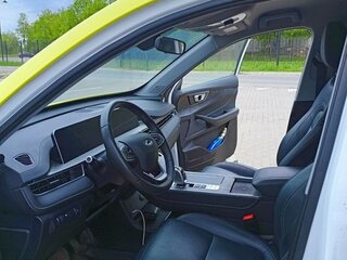 2024 Chery Tiggo 4 Pro I Рестайлинг, жёлтый, 1600000 рублей, вид 4