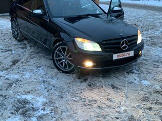 2008 Mercedes-Benz C-Класс 230 III (W204), чёрный, 1200000 рублей, вид 3