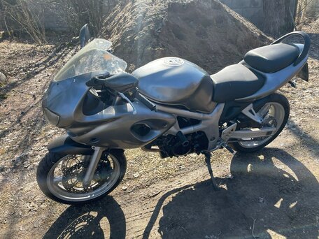 1999 Suzuki SV 650, серебристый, 260000 рублей, вид 3