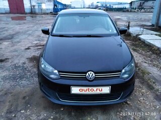 2013 Volkswagen Polo V, чёрный, 590000 рублей, вид 3