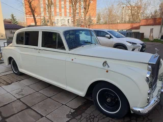 1960 Rolls-Royce Phantom V, белый, 50000000 рублей, вид 2