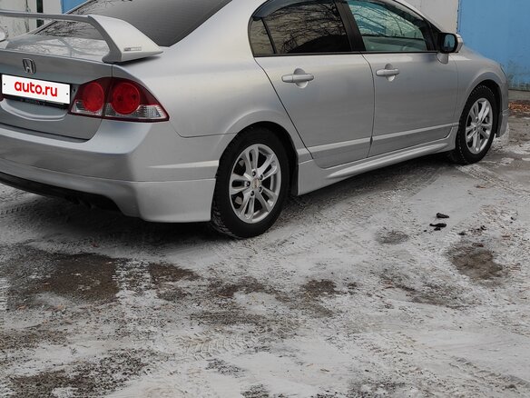 2007 Honda Civic VIII, серебристый, 918000 рублей