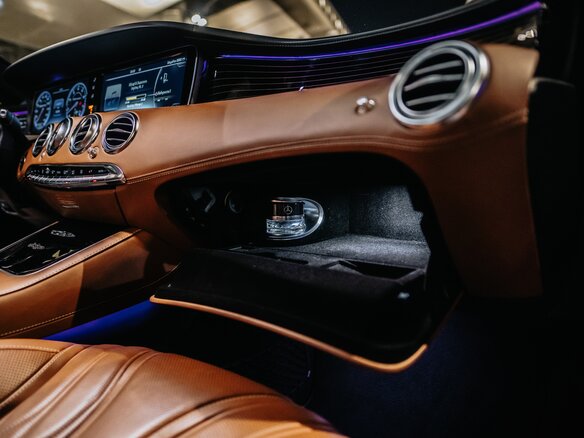 2015 Mercedes-Benz S-Класс AMG 63 AMG III (W222, C217), синий, 6700000 рублей - вид 15