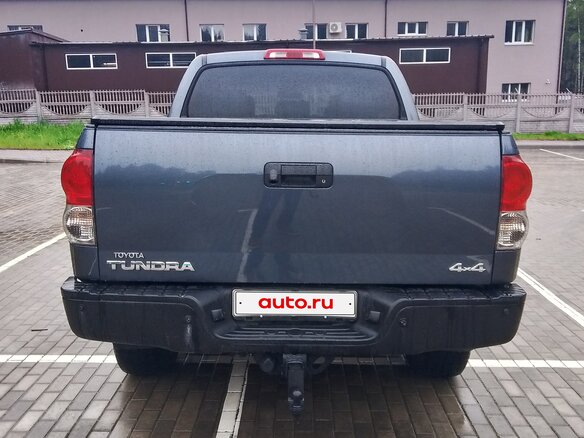 2007 Toyota Tundra CrewMax II, серый, 2100000 рублей - вид 5