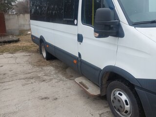 2015 Iveco Daily, белый, 1690000 рублей, вид 3