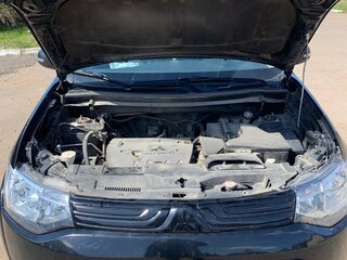 2013 Mitsubishi Outlander III, чёрный, 1300000 рублей, вид 3