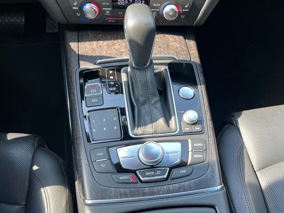 2018 Audi A6 IV (C7) Рестайлинг, чёрный, 3150000 рублей - вид 14
