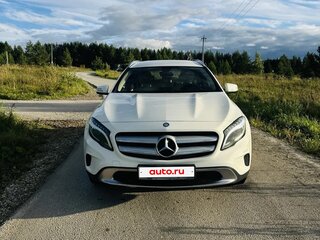 2015 Mercedes-Benz GLA 200 I (X156), белый, 1500000 рублей, вид 2