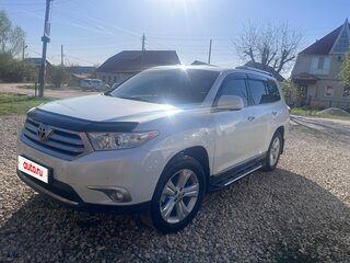2012 Toyota Highlander II (XU40) Рестайлинг, белый, 2200000 рублей, вид 1
