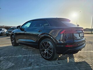 2023 Audi Q8 50 TDI I (4M), чёрный, 8500000 рублей, вид 4