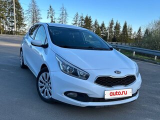 2012 Kia Ceed II, белый, 900000 рублей, вид 5