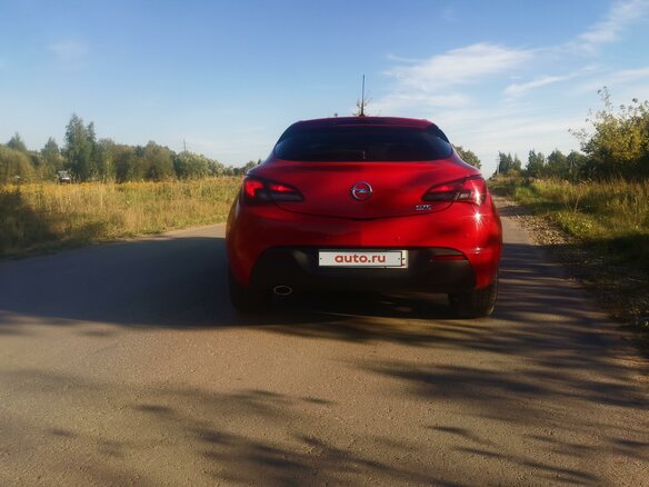 2012 Opel Astra GTC J Рестайлинг, красный, 860000 рублей - вид 6