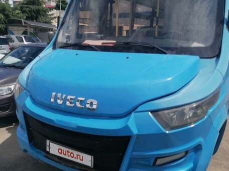 2016 Iveco Daily, синий, 2200000 рублей, вид 1