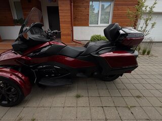 2023 BRP Can-Am Spyder, красный, 1999000 рублей, вид 4