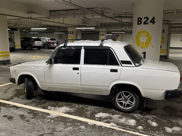 2010 Lada (ВАЗ) 2107, белый, 269000 рублей - вид 7