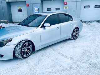 2006 BMW 5 серии 525i V (E60/E61), серебристый, 950000 рублей, вид 5