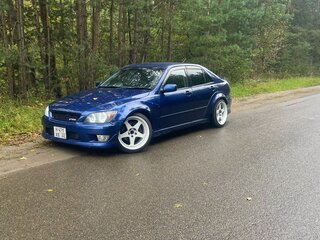 1999 Toyota Altezza, синий, 1650000 рублей, вид 3