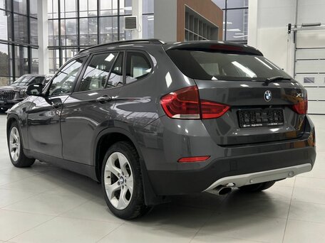 2013 BMW X1 20d I (E84) Рестайлинг, серый, 1519000 рублей, вид 5