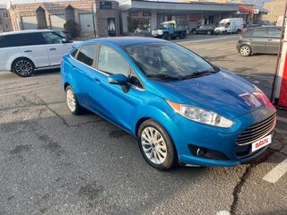 2017 Ford Fiesta Mk6 Рестайлинг, синий, 830000 рублей, вид 2