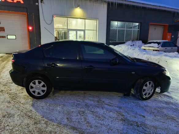 2008 Mazda 3 I (BK) Рестайлинг, чёрный, 625000 рублей - вид 4