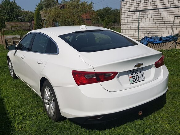 2018 Chevrolet Malibu IX, белый, 1450000 рублей - вид 4