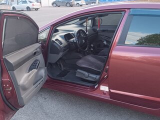 2008 Honda Civic VIII Рестайлинг, красный, 600000 рублей, вид 5