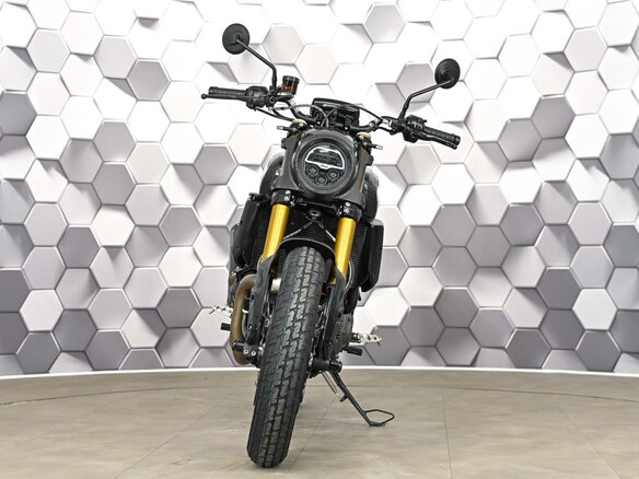 2020 Indian FTR 1200, чёрный, 1077000 рублей - вид 4