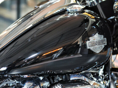 2021 Harley-Davidson Road Glide Special, чёрный, 3490000 рублей, вид 2