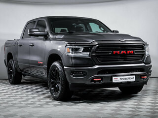 2023 Ram 1500 Crew Cab eTorque V, серый, 7227000 рублей, вид 3
