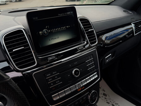 2016 Mercedes-Benz GLS 500 I (X166), чёрный, 4050000 рублей, вид 5