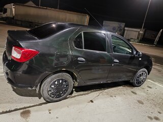 2018 Renault Logan II, чёрный, 360000 рублей, вид 4