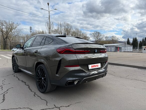 2021 BMW X6 30d III (G06), зелёный, 7990000 рублей - вид 5
