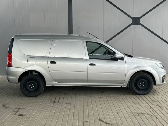 2026 Lada (ВАЗ) Largus I Рестайлинг, серебристый, 1617000 рублей - вид 3