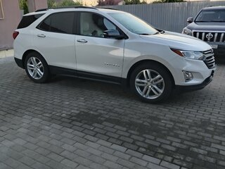 2020 Chevrolet Equinox III, белый, 2540000 рублей, вид 5
