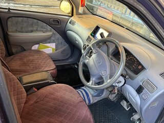 1998 Toyota Raum I, фиолетовый, 400000 рублей, вид 5