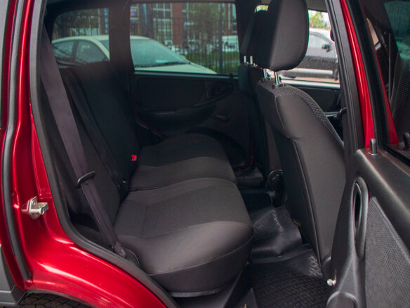 2015 Chevrolet Niva I Рестайлинг, красный, 549000 рублей - вид 12