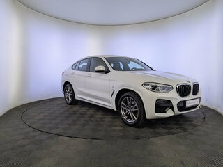 2021 BMW X4 20d II (G02), белый, 5300000 рублей, вид 3