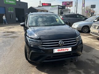 2021 Volkswagen Tiguan Allspace II Рестайлинг, чёрный, 2430000 рублей, вид 2