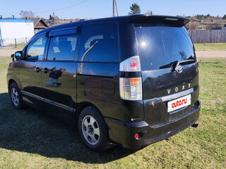 2006 Toyota Voxy I (R60), чёрный, 998000 рублей, вид 4