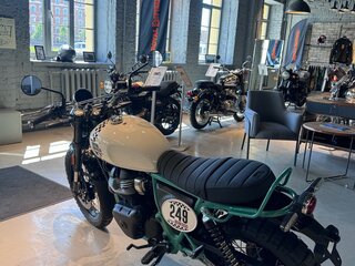 2026 Royal Enfield Bear 650, белый, 738000 рублей, вид 2