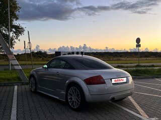 1999 Audi TT I (8N), серебристый, 780000 рублей, вид 3