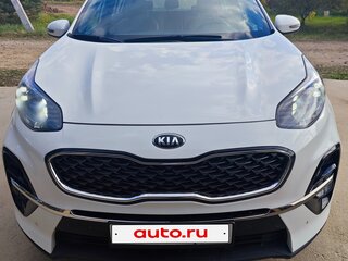2019 Kia Sportage IV Рестайлинг, белый, 2100000 рублей, вид 1