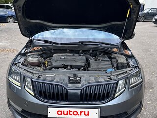 2017 Skoda Octavia III (A7) Рестайлинг, серый, 1650000 рублей, вид 2