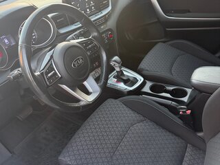 2019 Kia Ceed III, белый, 1850000 рублей, вид 4