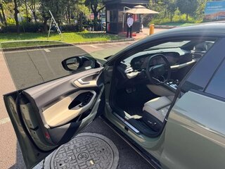 2025 Audi A5 Sportback 40 TDI II (F5) Рестайлинг, зелёный, 5750000 рублей, вид 4