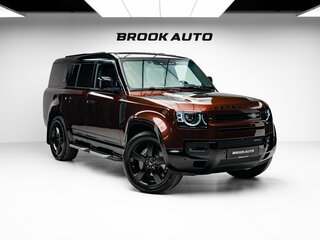 2022 Land Rover Defender 130 II, красный, 12590000 рублей, вид 3