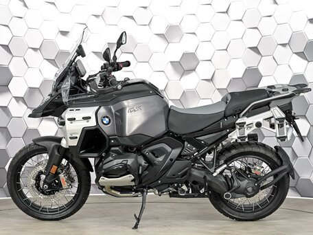 2026 BMW R 1300 GS Adventure, чёрный, 3199000 рублей, вид 4