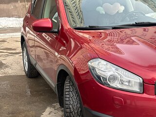 2011 Nissan Qashqai I Рестайлинг, красный, 1150000 рублей, вид 3