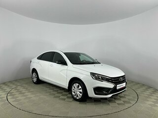 2025 Lada (ВАЗ) Vesta I Рестайлинг (NG), белый, 1200000 рублей, вид 3