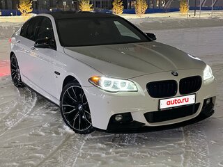 2014 BMW 5 серии 528i xDrive VI (F10/F11/F07) Рестайлинг, белый, 2400000 рублей, вид 5